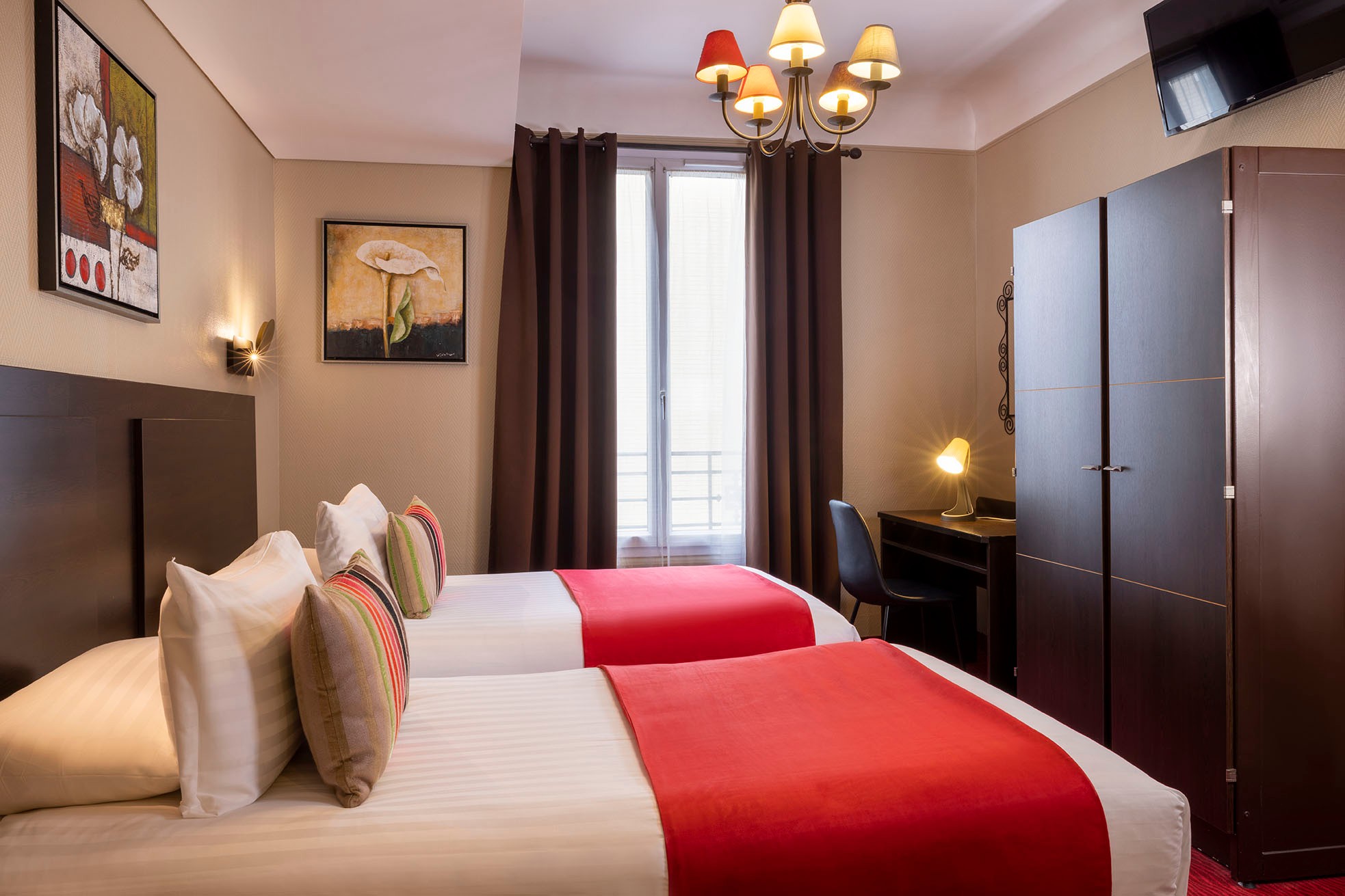 724/CHATILLON/Hotel/Chambres_/Tradition_Twin/16A6582_Tradition_Twin_-_Chatillon_Montparnasse_bd.jpg